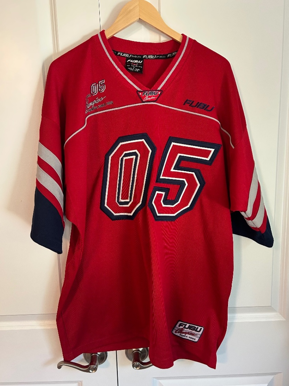 FUBU Red '05 Football basketball Jersey Y2K 90s L